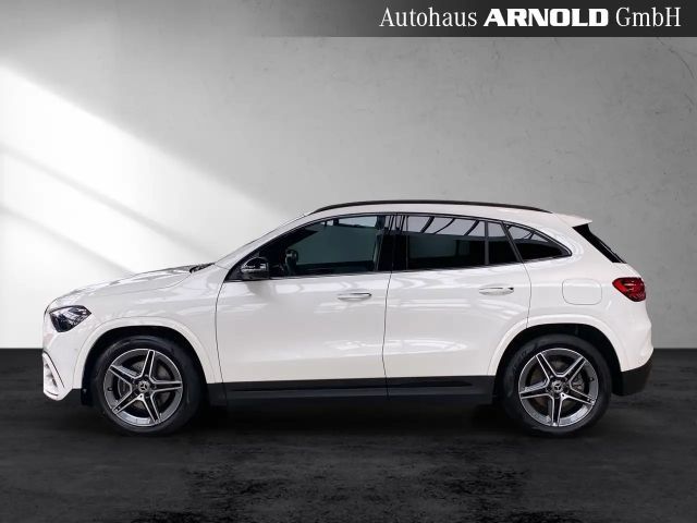 Mercedes-Benz GLA 220 4MATIC AMG Line