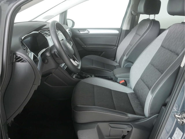 Volkswagen Touran 1.5 TSI DSG