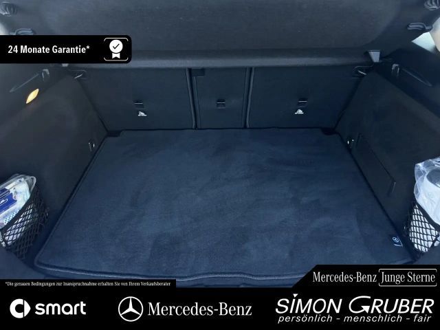 Mercedes-Benz B 200 Progressive Sedan