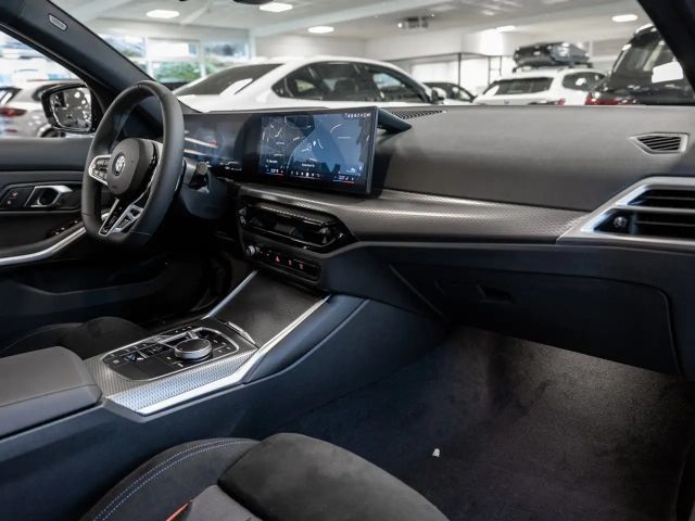 BMW 320 320d M-Sport Touring