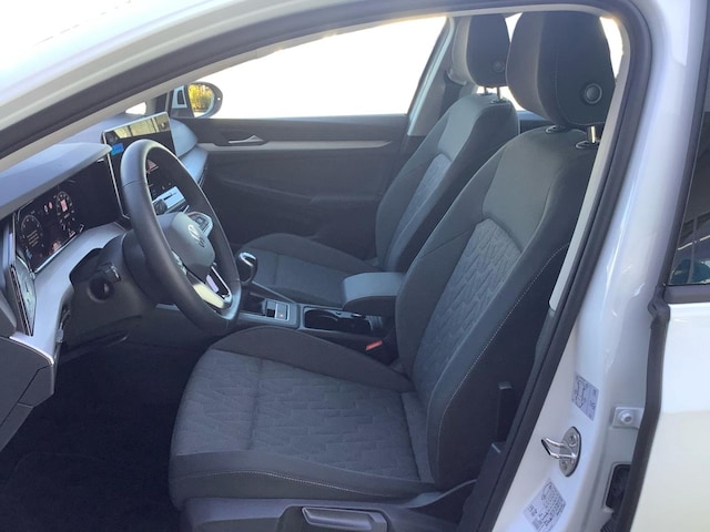 Volkswagen Golf 1.5 TSI Life Variant