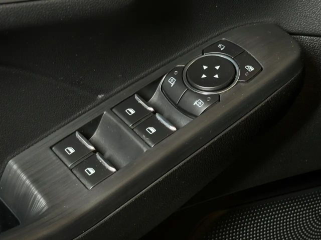 Ford Kuga Cool & Connect