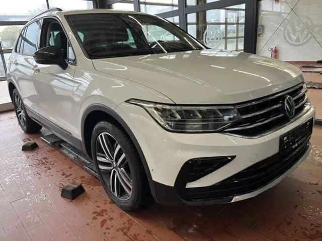 Volkswagen Tiguan 1.5 TSI DSG Sport