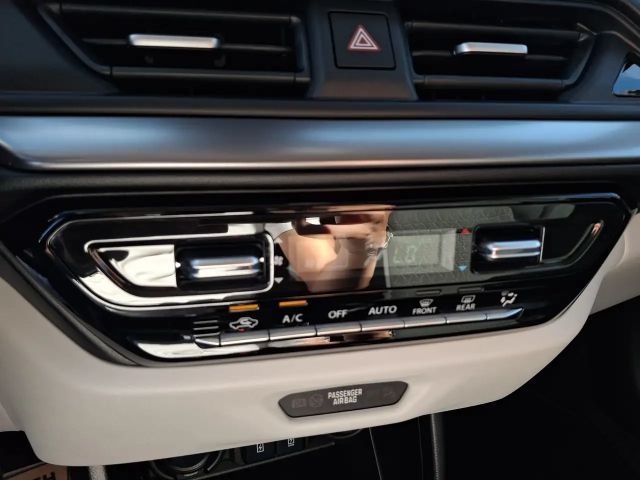 Suzuki Swift AllGrip Flash Hybrid