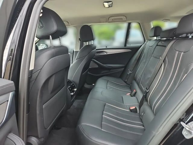 BMW 530 530d Luxury Line Touring