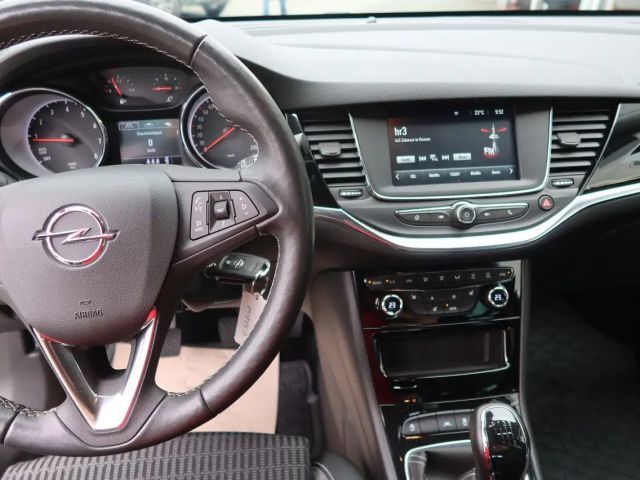 Opel Astra Elegance Sports Tourer