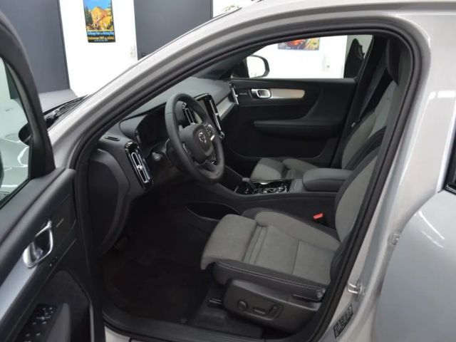 Volvo XC40 Business Dark Plus