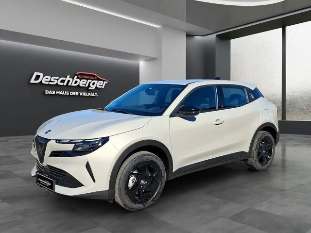 Alfa Romeo Junior Ibrida