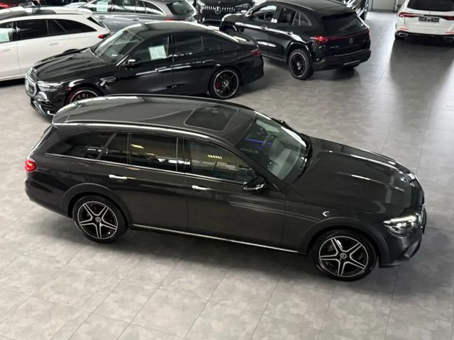 Mercedes-Benz E 200 4MATIC Estate