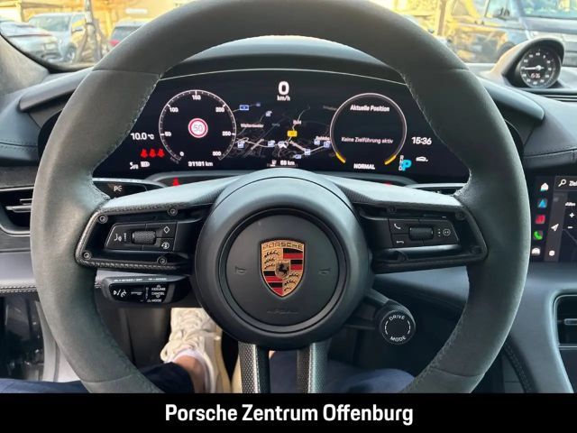 Porsche Taycan Turbo