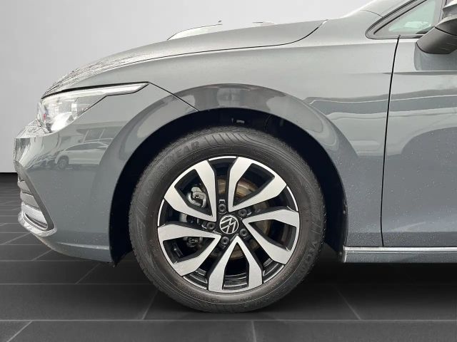 Volkswagen Golf 1.5 TSI Golf VIII