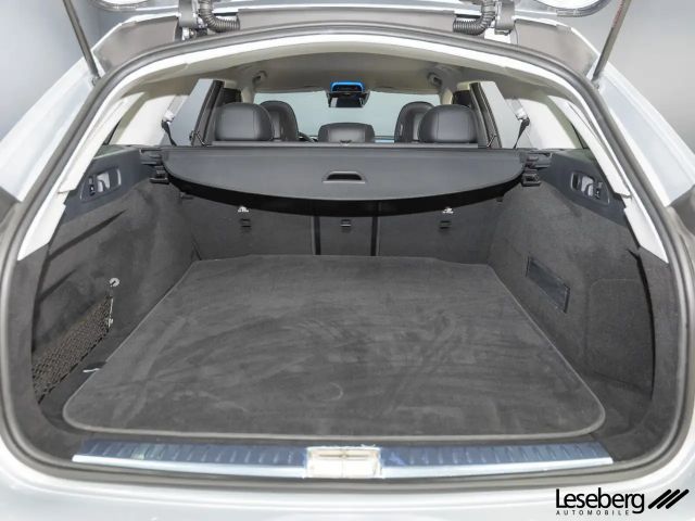 Mercedes-Benz E 200 AVANTGARDE Estate
