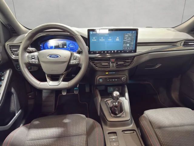 Ford Focus EcoBoost ST Line Wagon