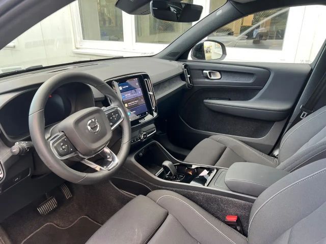 Volvo XC40 AWD Plus Recharge Twin Engine