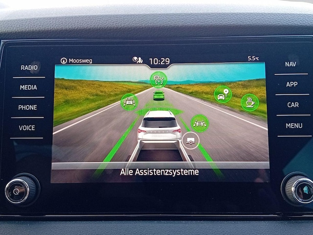 Skoda Karoq Selection