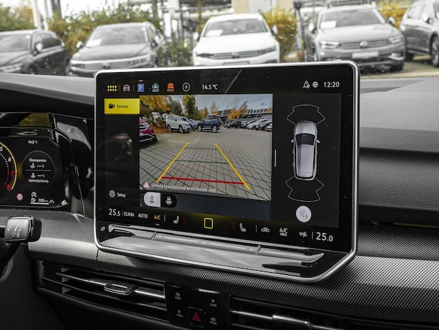 Volkswagen Golf 1.5 eTSI DSG Golf VIII R-Line