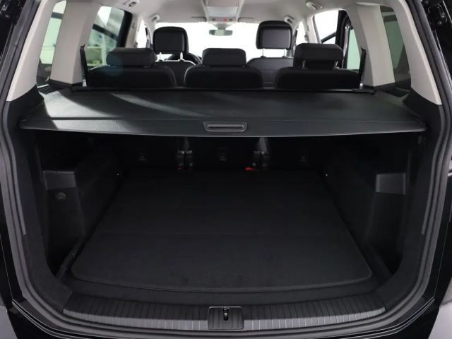 Volkswagen Touran DSG