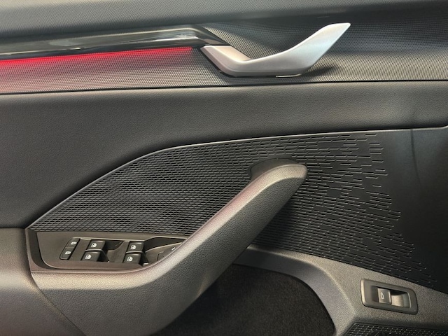 Skoda Octavia 2.0 TDI Combi Sportline