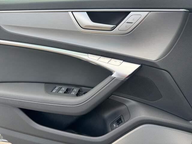 Audi S6 Avant Quattro