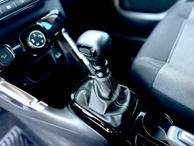 Citroën C3 Aircross 1.5 Blue-HDI FAP 3 Jahre Garantie Allwetter Navi