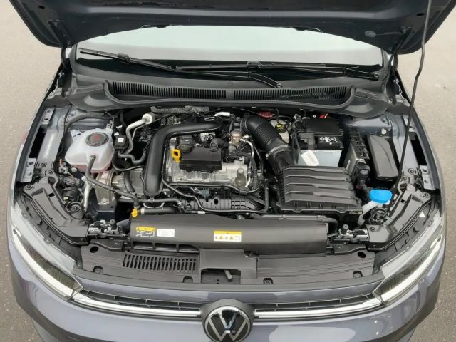 Volkswagen Polo 1.0 TSI DSG Style