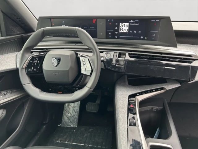 Peugeot E-5008 Allure Pack