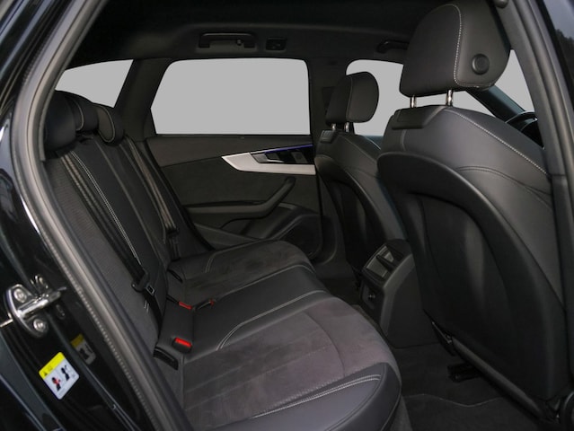 Audi A4 40 TDI Avant Quattro S-Line S-Tronic