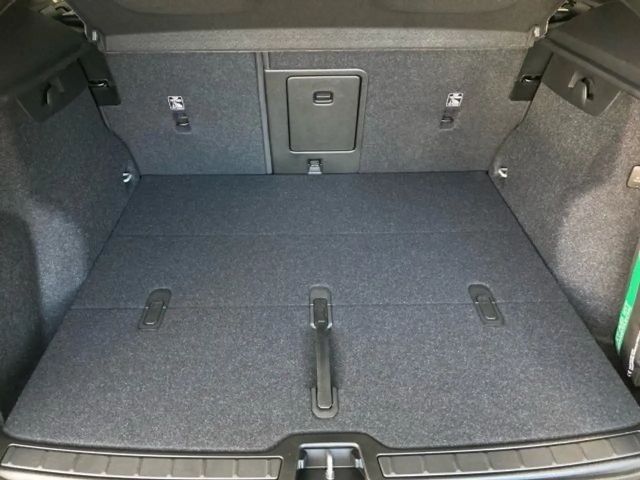 Volvo XC40 Dark Plus