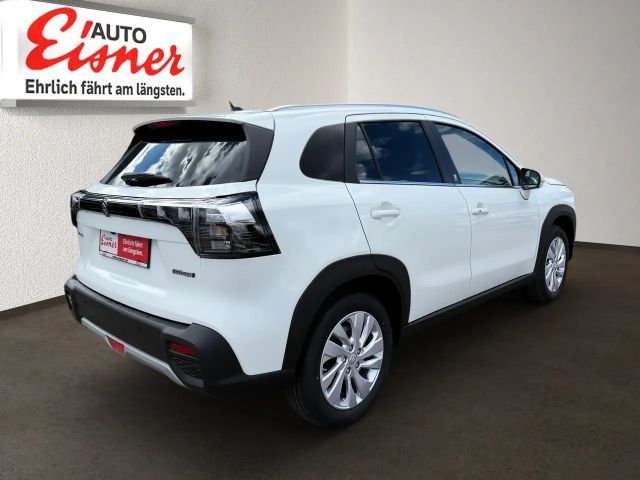 Suzuki S-Cross Hybrid