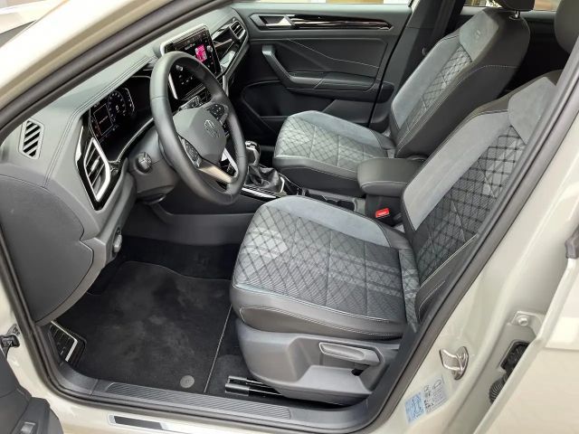 Volkswagen T-Roc 1.5 TSI DSG R-Line