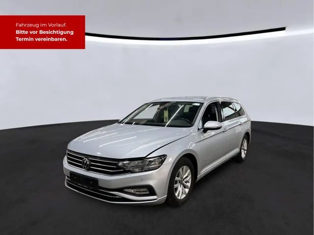 Volkswagen Passat 1.5 TSI Business DSG Variant