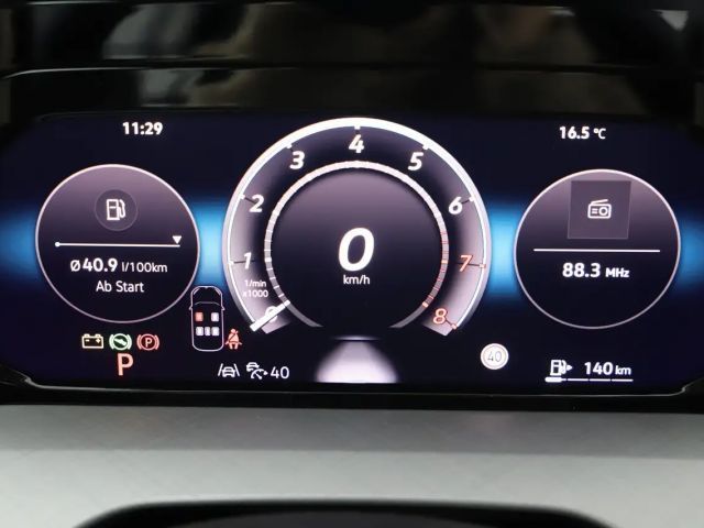 Volkswagen Golf Business DSG Variant