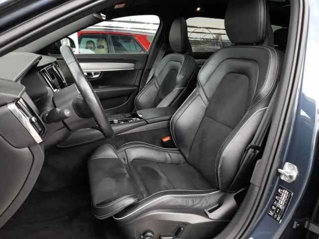 Volvo V90 AWD R-Design T8