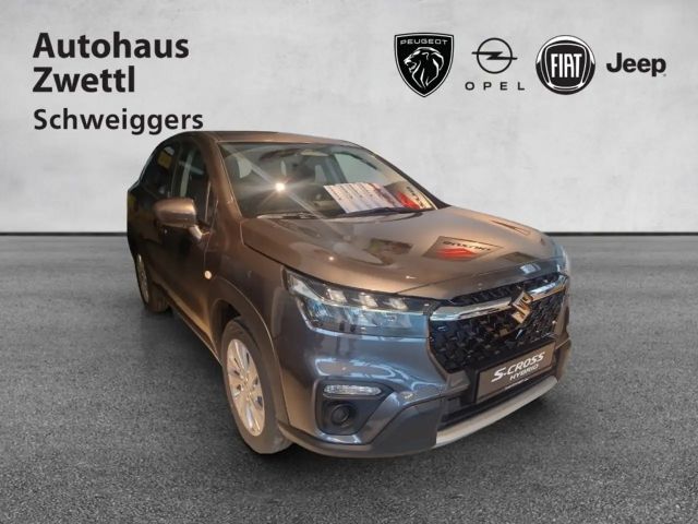 Suzuki S-Cross Hybrid