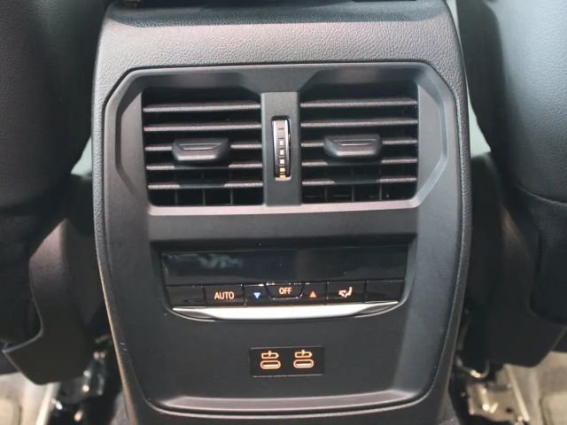 BMW 320 320d M-Sport Sedan xDrive