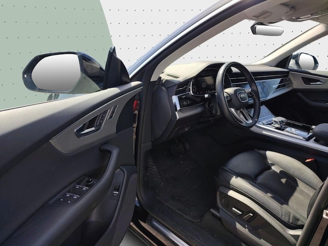 Audi Q8 55 TFSI Quattro