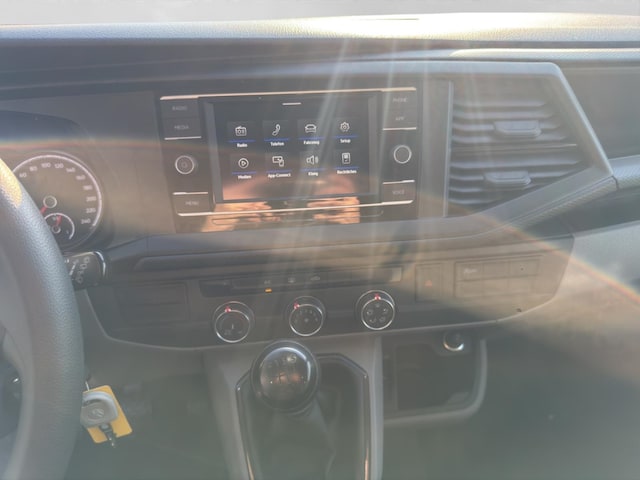 Volkswagen Caravelle 2.0 TDI Lang T6