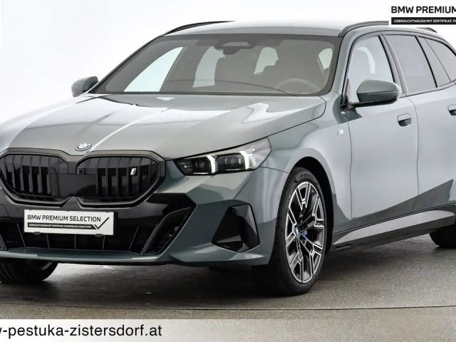 BMW i5 eDrive40