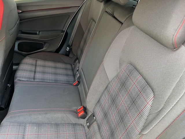 Volkswagen Golf 2.0 TSI GTI