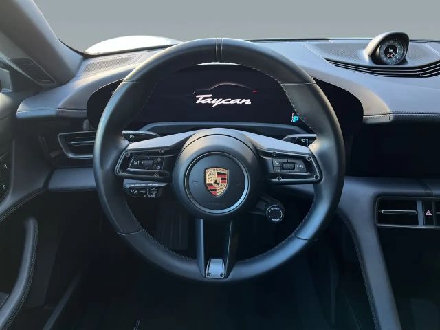 Porsche Taycan 4S