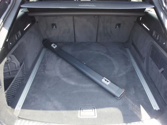 Audi A6 Avant Quattro S-Line