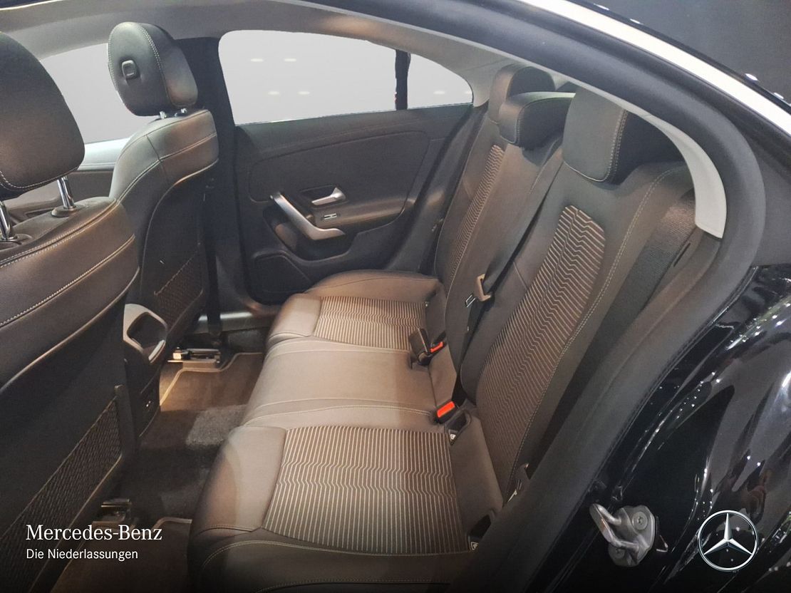 Mercedes-Benz CLA 180 Coupé