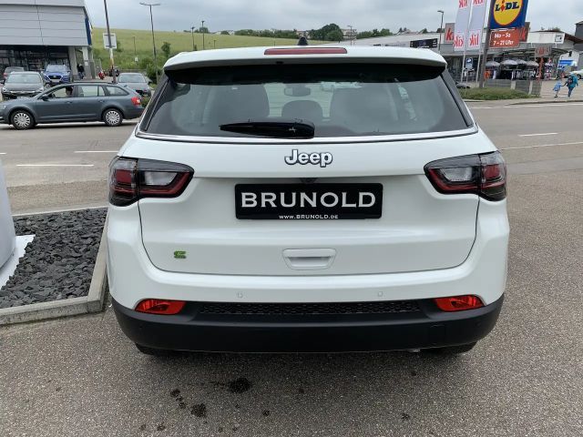 Jeep Compass Altitude Hybrid