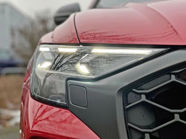 Audi RS Q8 Performance