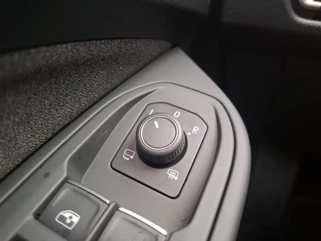 Volkswagen Golf 1.5 eTSI Life Variant