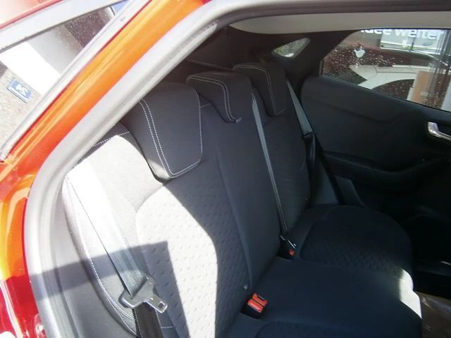 Ford Puma EcoBoost Titanium