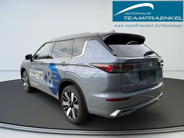 Mitsubishi Outlander 4WD PHEV