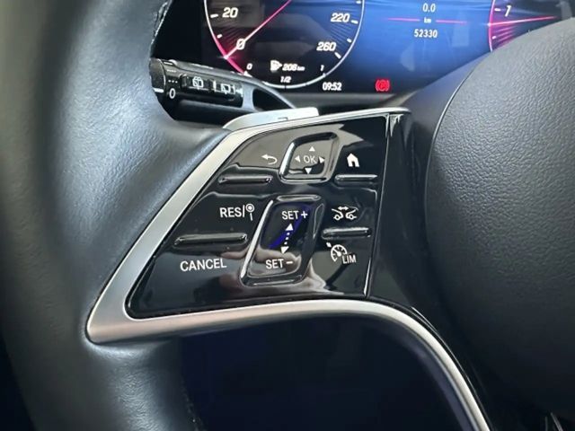 Mercedes-Benz E 220 AVANTGARDE E 220 d Estate