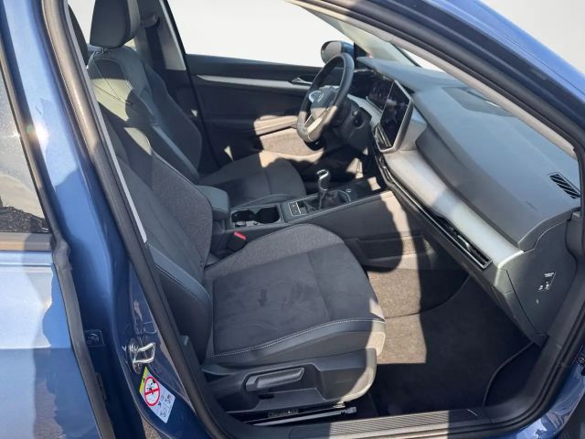 Volkswagen Golf 1.5 TSI Life Variant