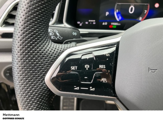 Volkswagen T-Roc 1.5 TSI DSG R-Line